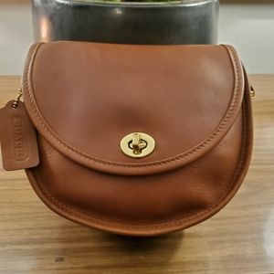 Vintage Coach British Tan saddlebag